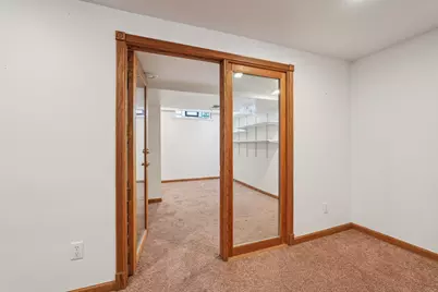 3443 S Adams Ave, Milwaukee, WI 53207 - Photo 32