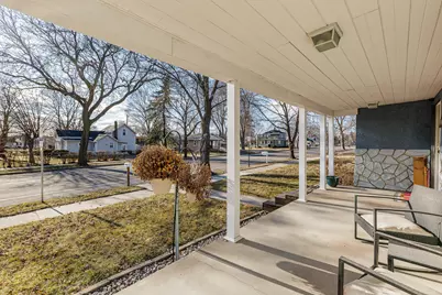 521  3rd Ave, Onalaska, WI 54650 - Photo 2