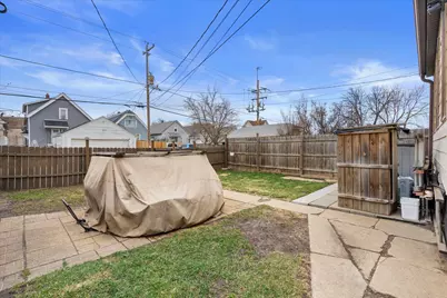 2837 S 15th St, Milwaukee, WI 53215 - Photo 30