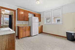 2837 S 15th St, Milwaukee, WI 53215 - Photo 18