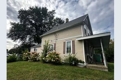 9473 S Chicago Rd, Oak Creek, WI 53154 - Photo 4