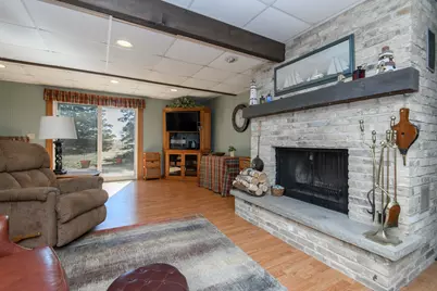 1423  Jefferson St, West Bend, WI 53090 - Photo 26