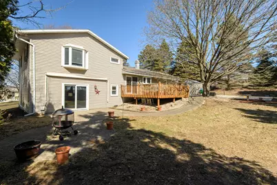 1423  Jefferson St, West Bend, WI 53090 - Photo 34