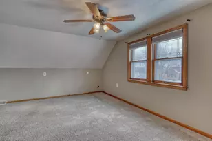 2141 S 87th St, West Allis, WI 53227 - Photo 20