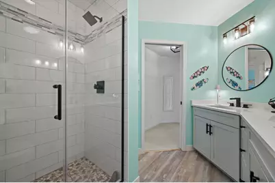 N81W17495  Shady Ln, Menomonee Falls, WI 53051 - Photo 10