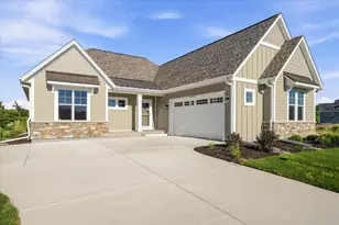 W214N4932 Casey Ct, Menomonee Falls, WI 53051 - Photo 30