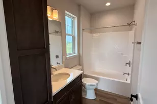W214N4932 Casey Ct, Menomonee Falls, WI 53051 - Photo 22