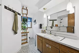 3845 N 100th St, Wauwatosa, WI 53222 - Photo 18