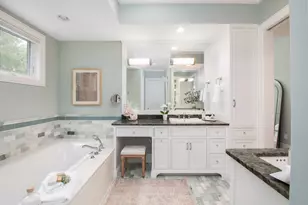 N30W28853 W Lakeside Dr, Delafield, WI 53072 - Photo 8