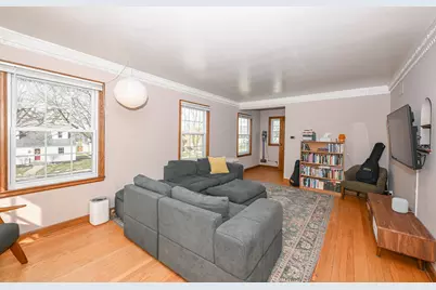 2944 N 70th St, Milwaukee, WI 53210 - Photo 22