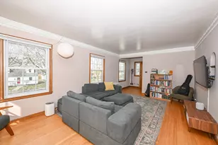 2944 N 70th St, Milwaukee, WI 53210 - Photo 22