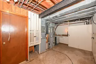 2944 N 70th St, Milwaukee, WI 53210 - Photo 36