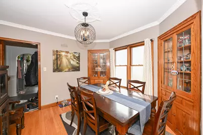 2944 N 70th St, Milwaukee, WI 53210 - Photo 10