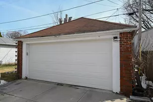 2944 N 70th St, Milwaukee, WI 53210 - Photo 42