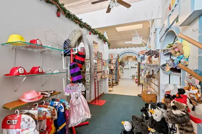 511  1st St, Menominee, MI 49858 - Photo 8