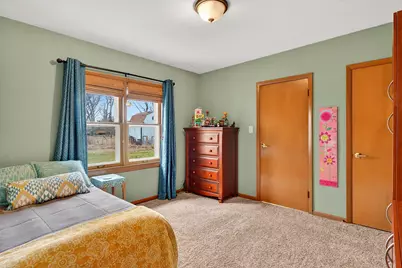 2315 S Lombardy Ln, New Berlin, WI 53151 - Photo 26