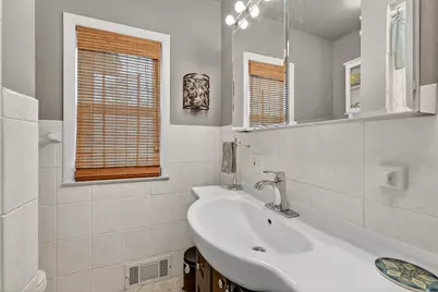 2315 S Lombardy Ln, New Berlin, WI 53151 - Photo 22