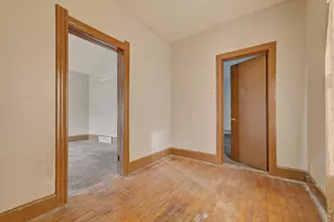 2132 S 23rd St, Milwaukee, WI 53215 - Photo 6