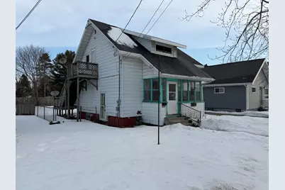 2214  13th St, Two Rivers, WI 54241 - Photo 2