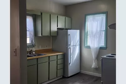 2011  Geneva St, Racine, WI 53402 - Photo 8