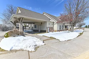 3053 W Drexel Ave, Franklin, WI 53132 - Photo 26