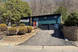 1421 31st Pl, La Crosse, WI 54601 - Photo 1