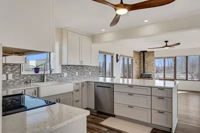 749  Domke St, Onalaska, WI 54650 - Photo 20