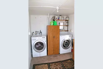 2339  Loomis St, La Crosse, WI 54603 - Photo 18