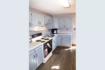 2339  Loomis St, La Crosse, WI 54603 - Photo 10