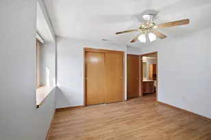 W240n2500 E Parkway Meadow Cir, Pewaukee, WI 53072 - Photo 18