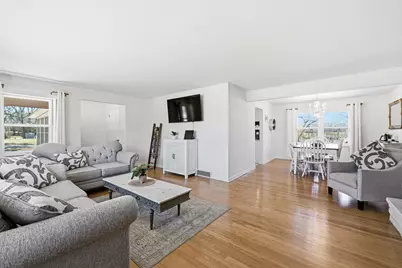 2602 N River St, Racine, WI 53185 - Photo 8