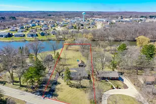 2602 N River St, Racine, WI 53185 - Photo 2