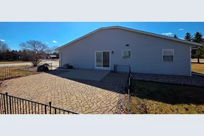 121 S 6th St, Cedar Grove, WI 53013 - Photo 18