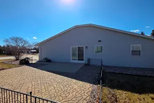 121 S 6th St, Cedar Grove, WI 53013 - Photo 18