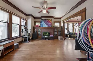 2015 N 58th St, Milwaukee, WI 53208 - Photo 2