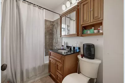 2015 N 58th St #2017, Milwaukee, WI 53208 - Photo 16