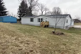 W8418 Hemlock Rd, Trenton, WI 53916 - Photo 4