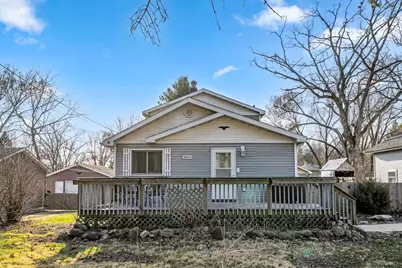 8660  Buena Dr, Burlington, WI 53105 - Photo 2