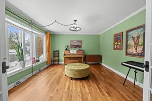 2626 W Ranch Rd, Mequon, WI 53092 - Photo 6