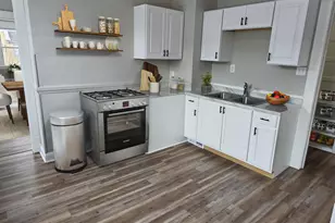 3266 N 17th St, Milwaukee, WI 53206 - Photo 2