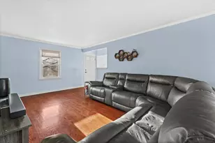 2858 S 53rd St, Milwaukee, WI 53219 - Photo 4