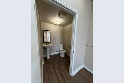 2826  75 St, Kenosha, WI 53143 - Photo 8