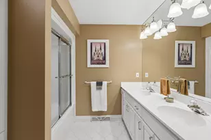 12434 N Golf Dr, Mequon, WI 53092 - Photo 22