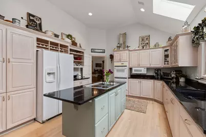 12434 N Golf Dr, Mequon, WI 53092 - Photo 12