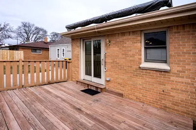 2629 S 94th St, West Allis, WI 53227 - Photo 22