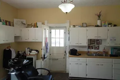 308  Kettle Moraine Dr, Slinger, WI 53086 - Photo 14