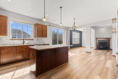 1711  Cloverview St, West Bend, WI 53095 - Photo 12