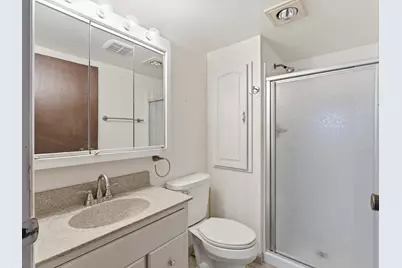 330  Kennedy St, Valders, WI 54245 - Photo 12