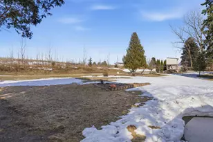 330 Kennedy St, Valders, WI 54245 - Photo 22