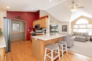 N29W22090 Kathryn Ct, Pewaukee, WI 53186 - Photo 8